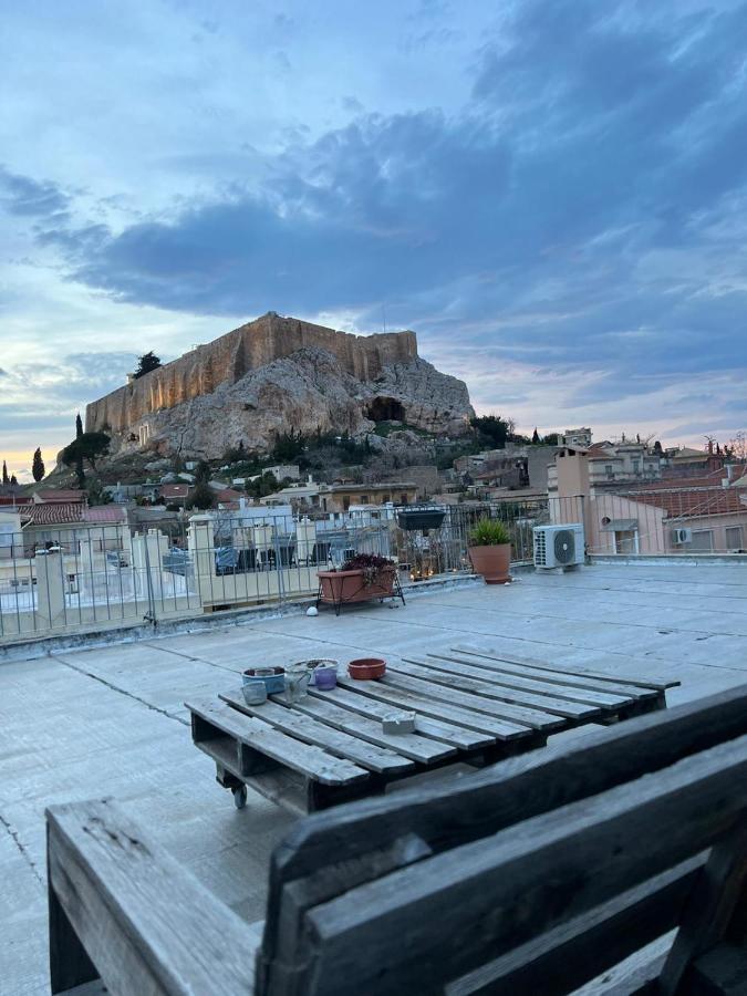 Plaka With Acropolis Rooftop View Access Atene Esterno foto